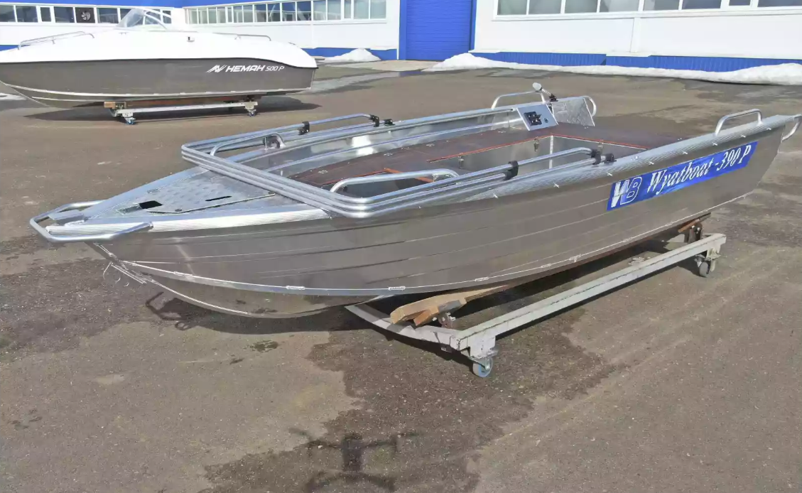 Алюминиевая лодка Wyatboat-390РМ в Пскове