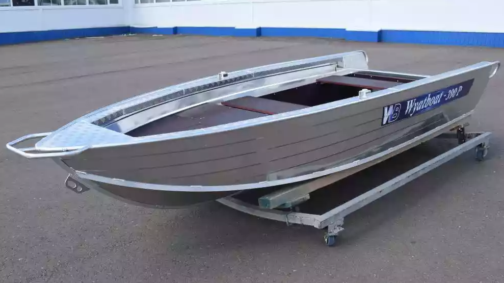 Алюминиевая лодка Wyatboat-390Р Fish в Пскове