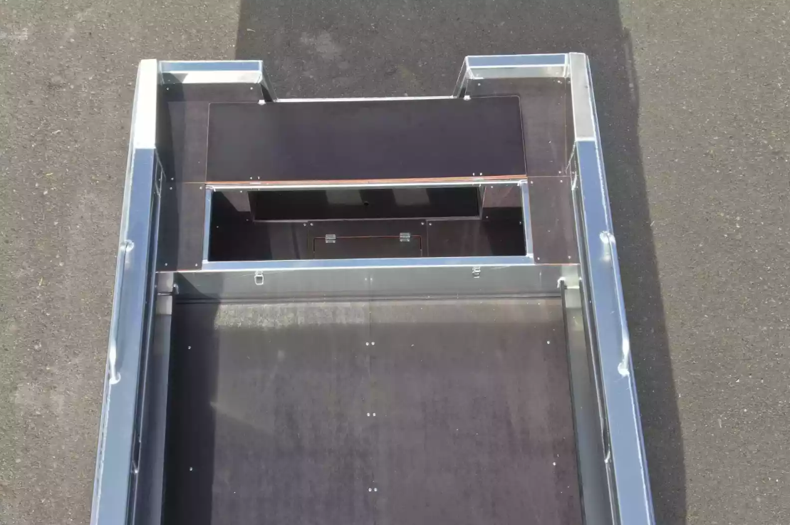 Алюминиевая лодка  Неман-480 Р в Пскове