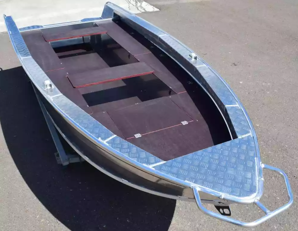Алюминиевая лодка Wyatboat-390РМ в Пскове