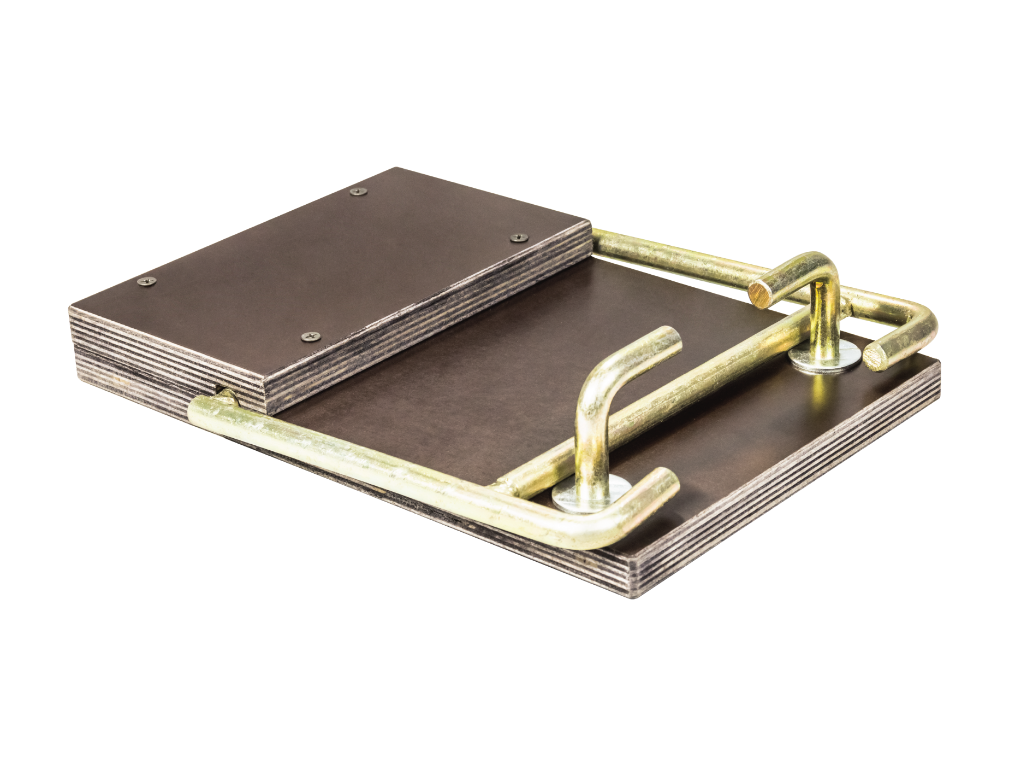 Навесной транец в Пскове