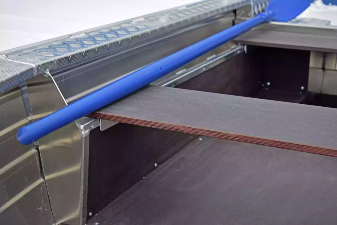 Алюминиевая лодка Wyatboat-340 Р в Пскове