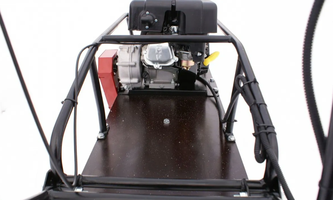 Мотобуксировщик БТС «МАЛЕК» 380/7 БЕЗ э/зап. Б/У в Пскове