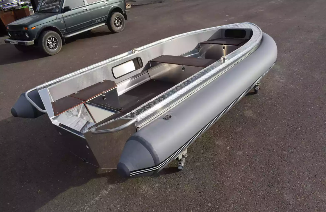 Алюминиевая лодка Wyatboat-370 в Пскове