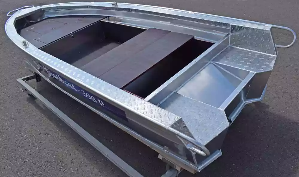 Алюминиевая лодка Wyatboat-390Р Fish в Пскове