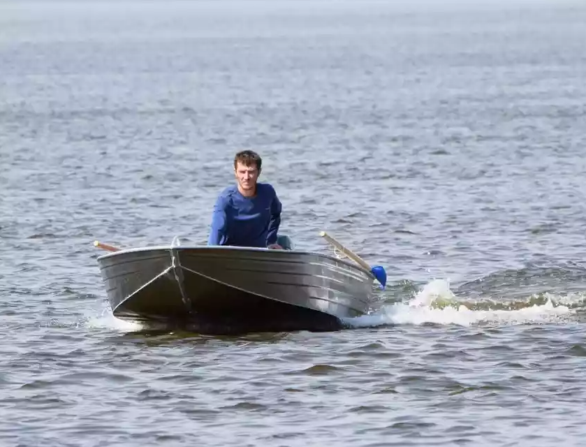 Алюминиевая Wyatboat-320 в Пскове