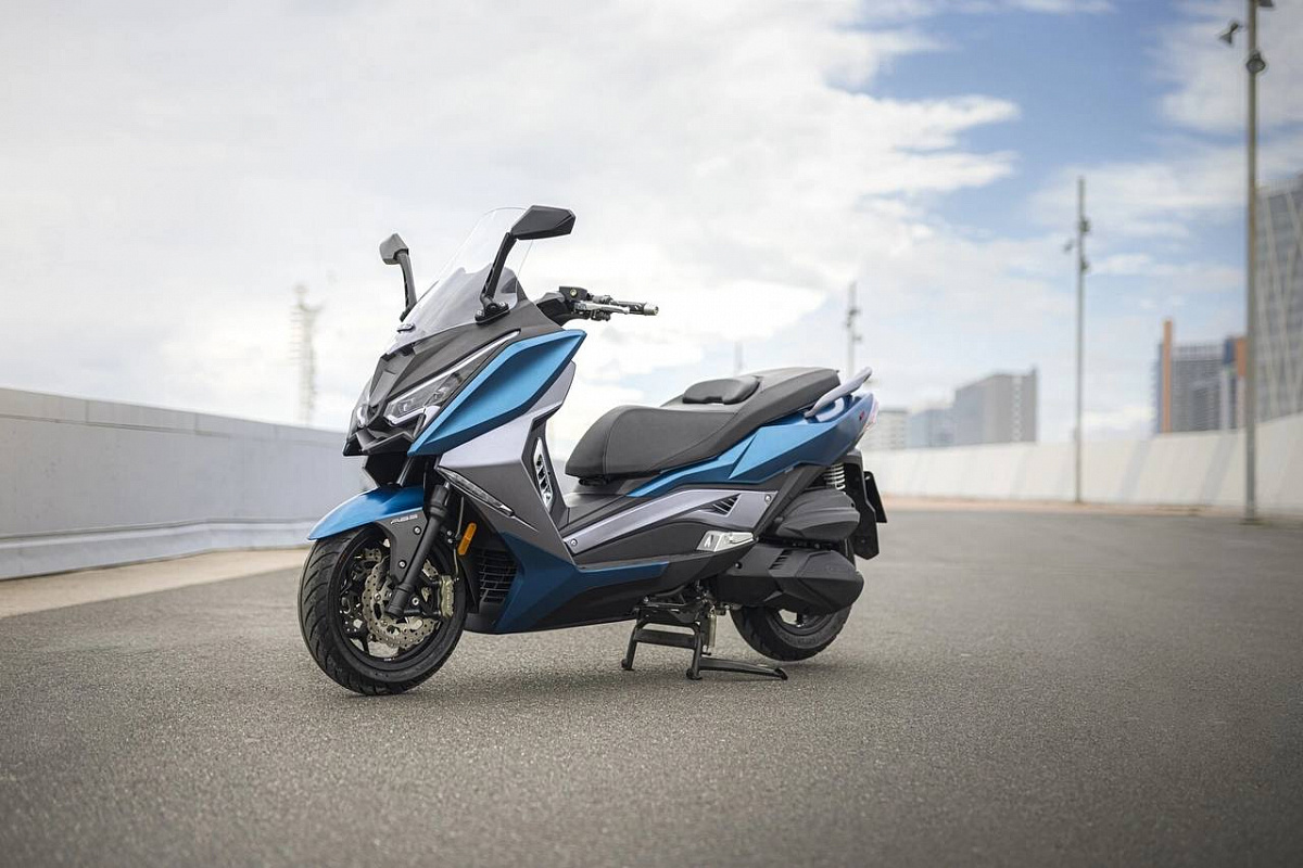 МАКСИСКУТЕР ARIIC 318 в Пскове