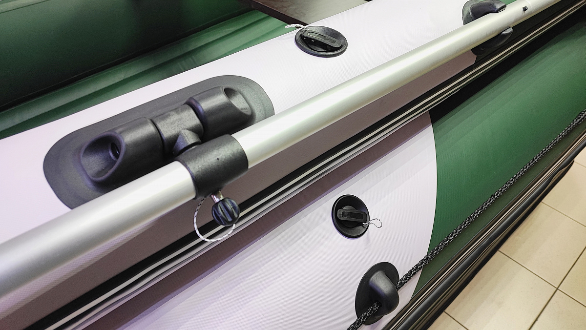 Лодка MISHIMO FAMILY PRO 390 в Пскове