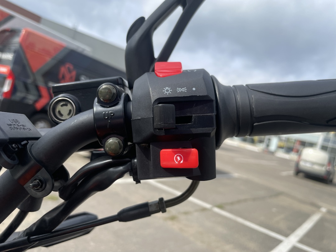 Мопед PROMAX CB150R (49) в Пскове