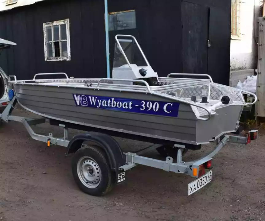 Алюминиевая лодка Wyatboat-390 C в Пскове
