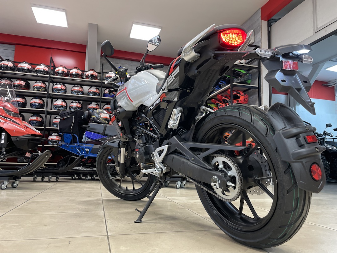 Мопед PROMAX CB150R (49) в Пскове
