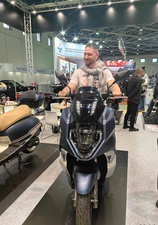 Скутер FAIDET BATUR 250(49) в Пскове