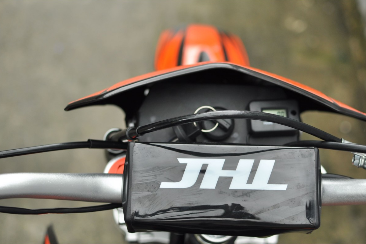 Мотоцикл JHLMOTO JHL MX300 PR300 (175FMN) в Пскове