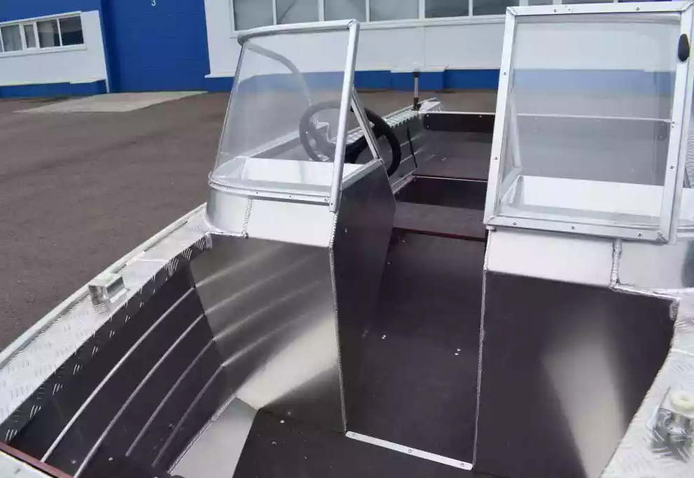 Алюминиевая лодка Wyatboat-390 DCM Увеличенный борт в Пскове