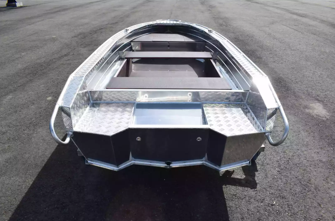 Алюминиевая лодка Wyatboat-390 P в Пскове