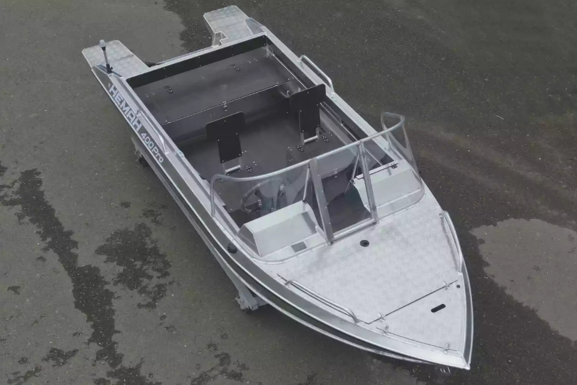 Алюминиевая лодка  Neman-400 PRO в Пскове