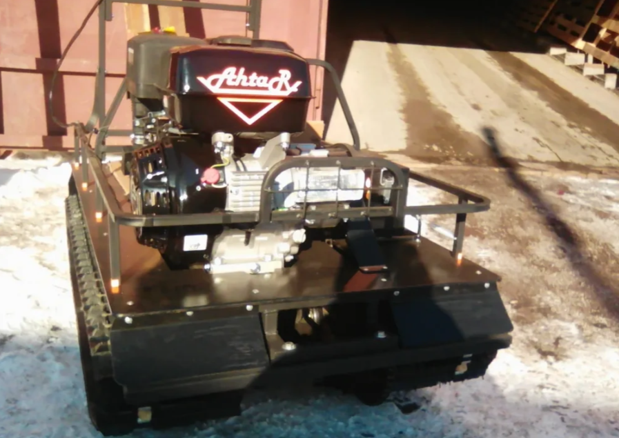 Мотобуксировщик AhtaR L11 в Пскове