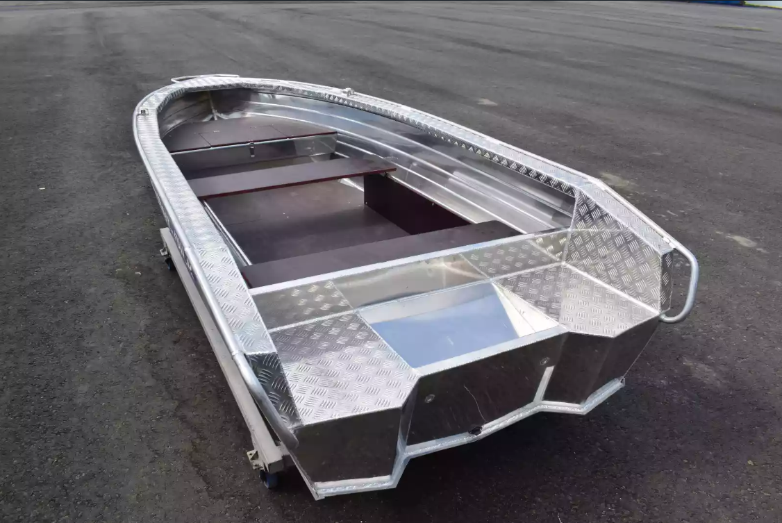 Алюминиевая лодка Wyatboat-390Р Увеличенный борт в Пскове