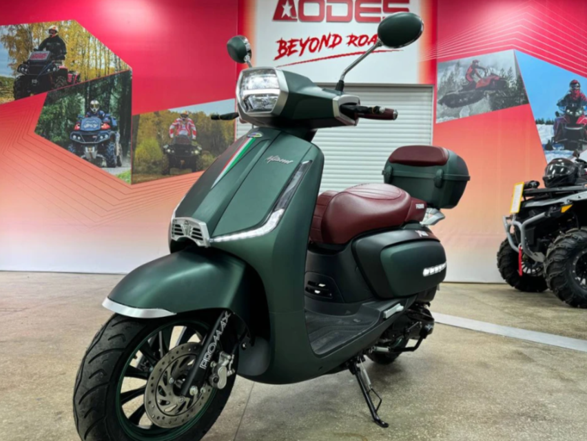 Скутер PROMAX Miami 240 (49) в Пскове