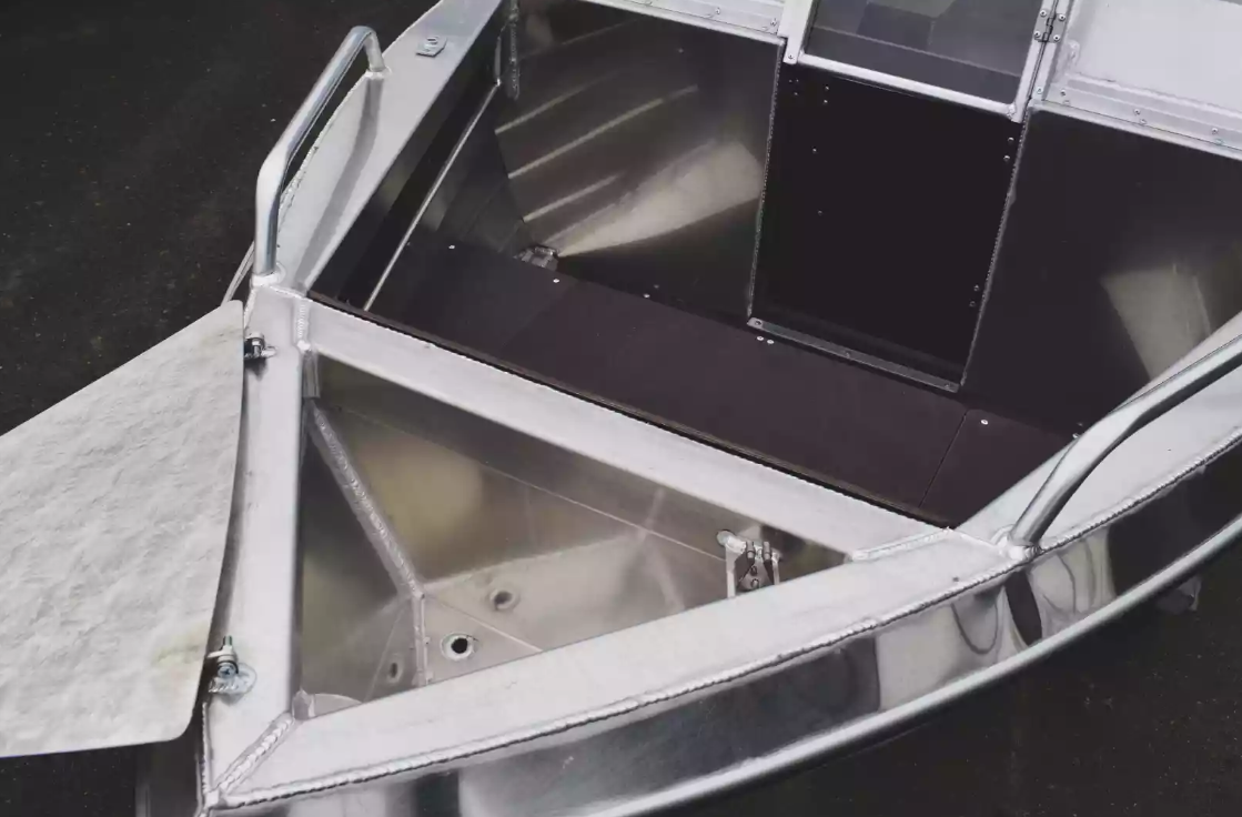 Алюминиевая лодка  Neman-400 DC в Пскове