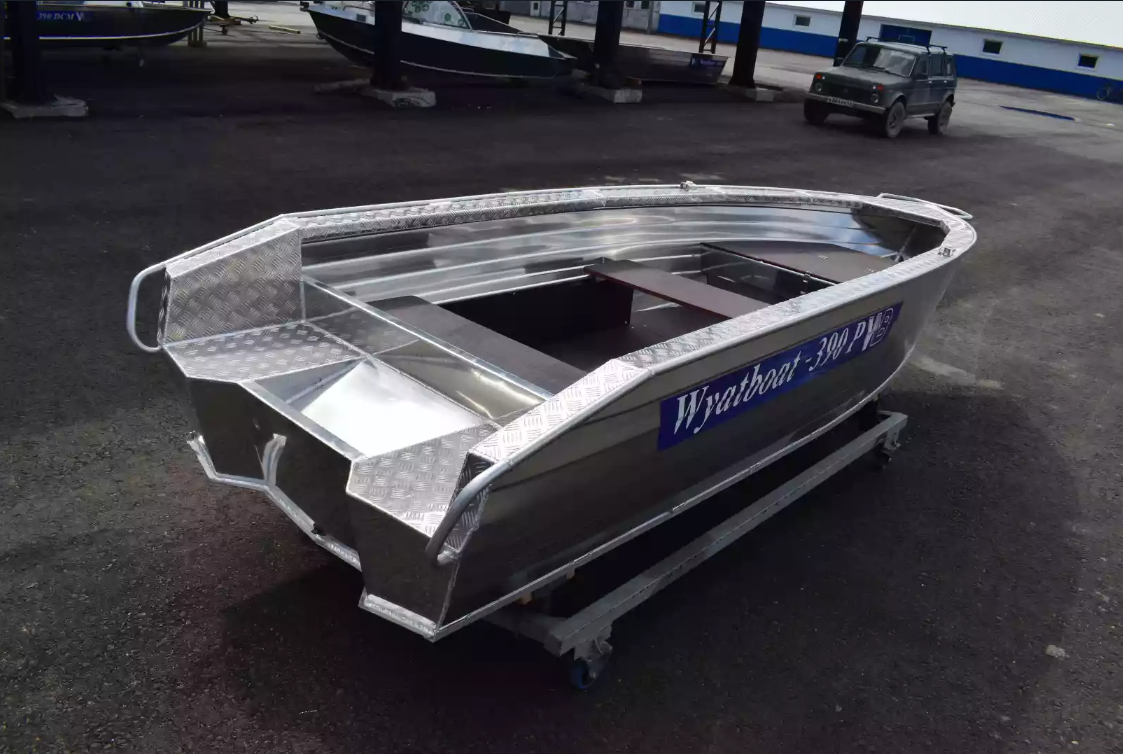Алюминиевая лодка Wyatboat-390Р Увеличенный борт в Пскове