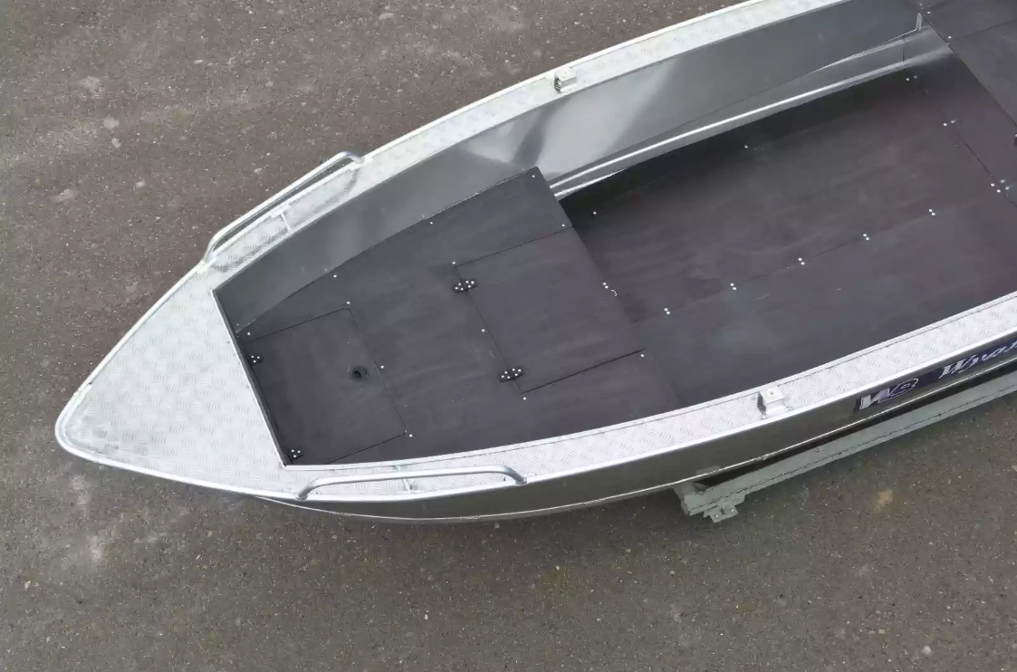 Алюминиевая лодка  Wyatboat-430М FISH в Пскове