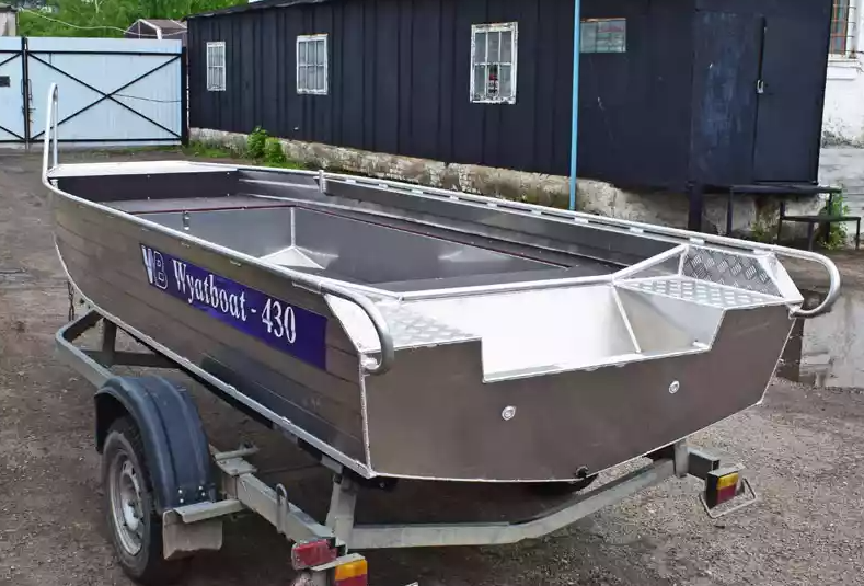 Алюминиевая лодка  Wyatboat-430 Master в Пскове
