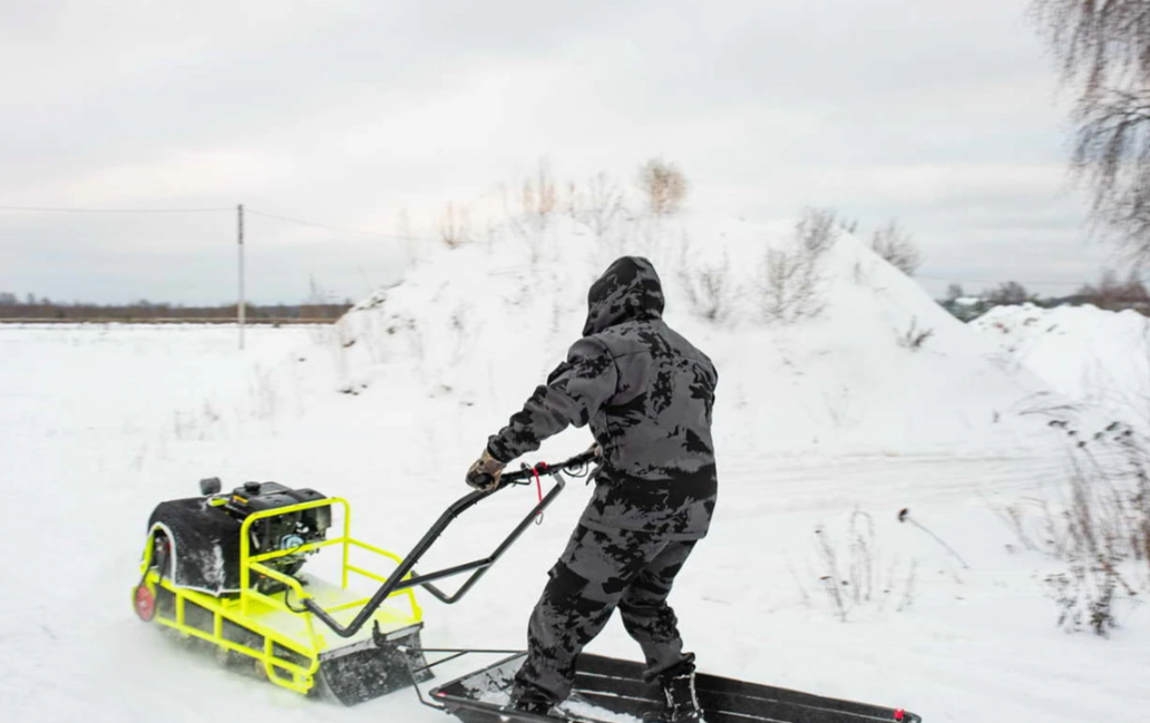 Мотобуксировщик Бурлак ХОЗЯИН-1 (капот ткань) в Пскове