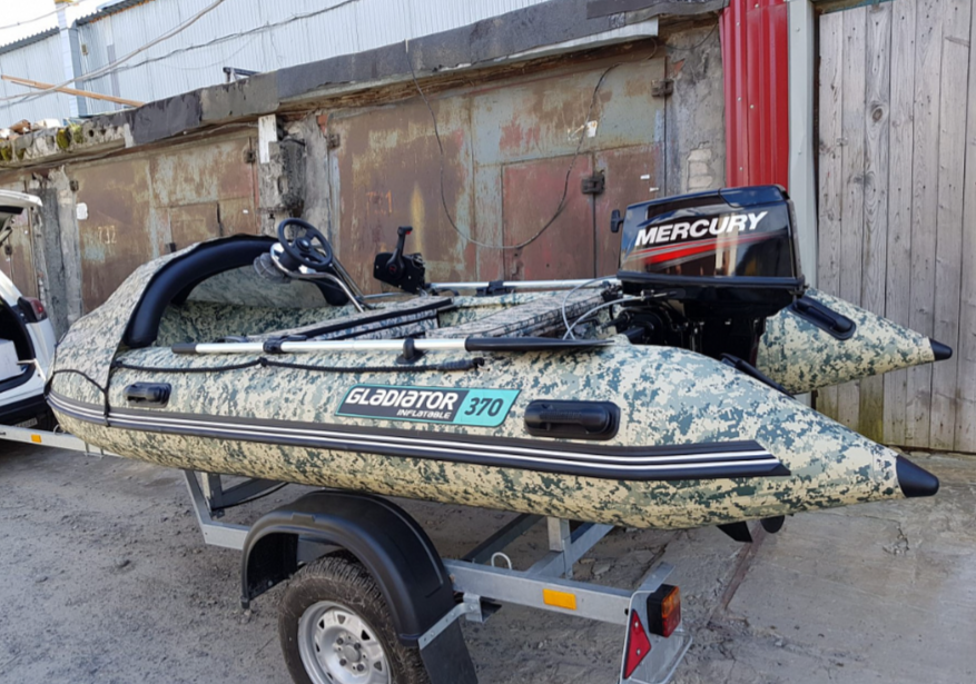 НАДУВНАЯ ЛОДКА GLADIATOR C370AL в Пскове