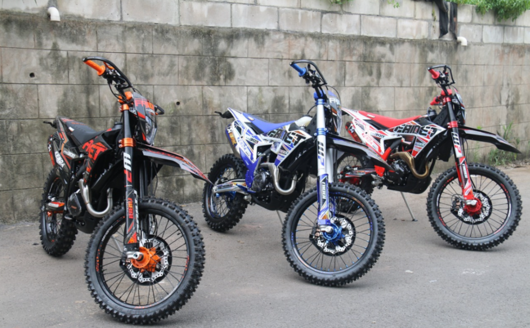 Кроссовый мотоцикл FAIDET NC300S ULTRA KKE в Пскове