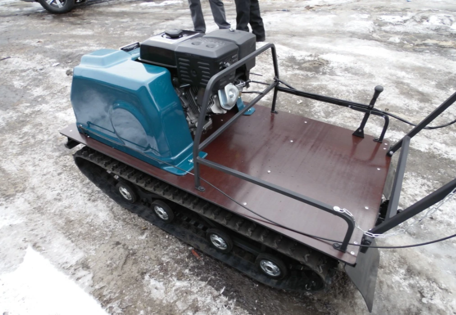 Мотобуксировщик AhtaR LR13 с реверс-вариатором Буран (задний ход) в Пскове