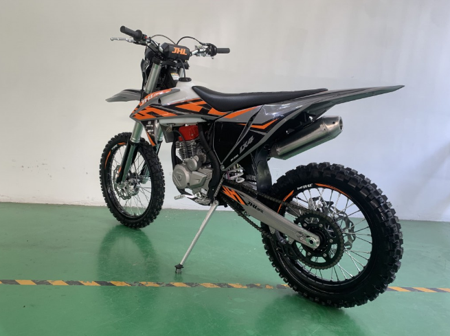 Мотоцикл JHLMOTO JHL LX4 CB300RL (175FMN) в Пскове
