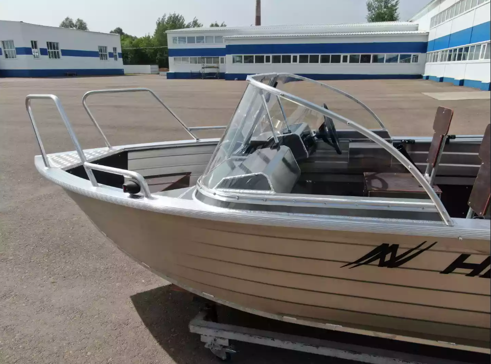 Алюминиевая лодка  Неман-400 DCM NEW в Пскове