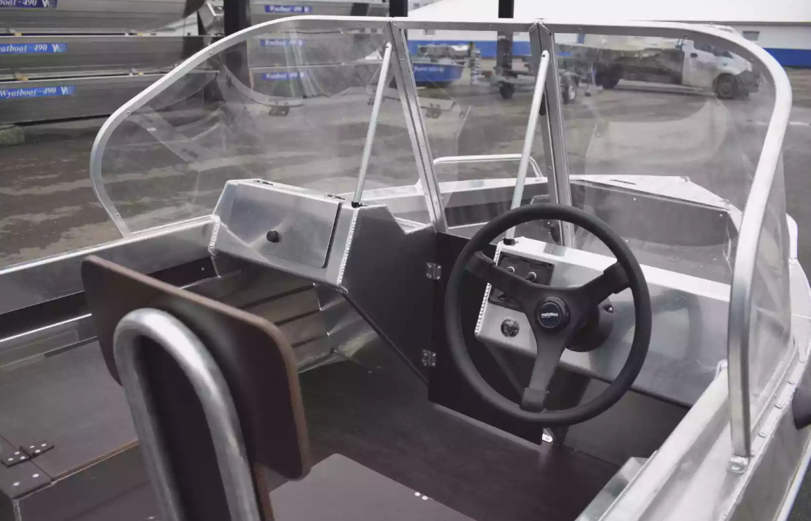 Алюминиевая лодка  Neman-400 DC в Пскове