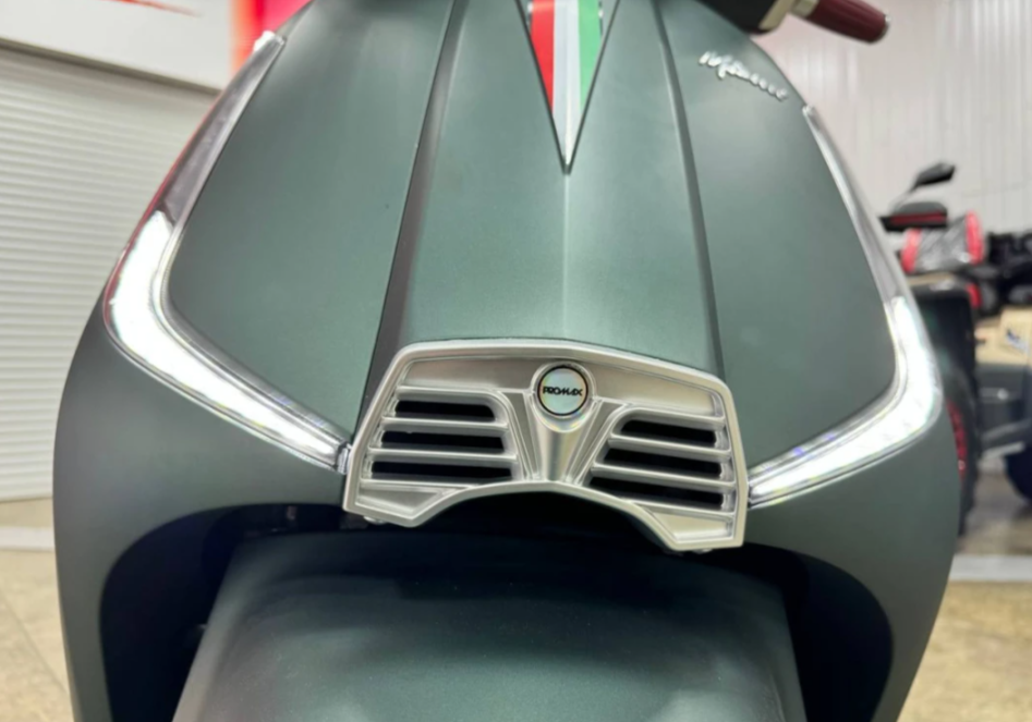 Скутер PROMAX Miami 240 (49) в Пскове