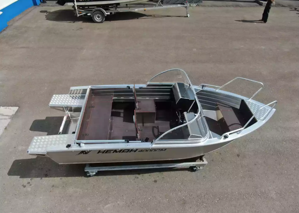 Алюминиевая лодка  Неман-400 DCM NEW в Пскове