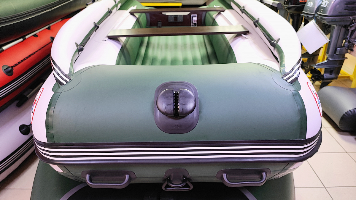 Лодка MISHIMO FAMILY PRO 390 в Пскове