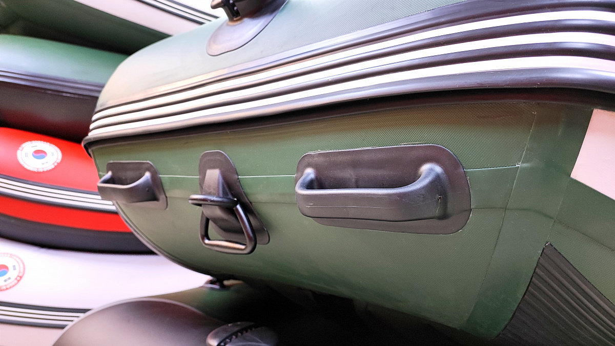 Лодка MISHIMO FAMILY PRO 390 в Пскове