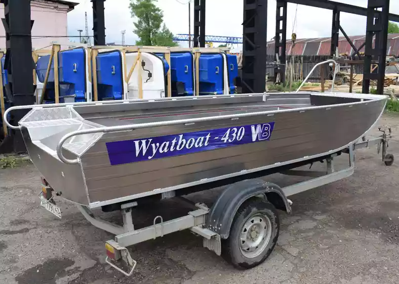 Алюминиевая лодка  Wyatboat-430 Master в Пскове
