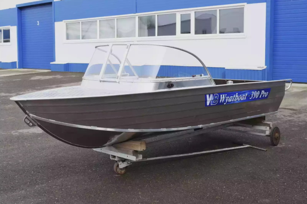 Алюминиевая лодка Wyatboat-390 Pro в Пскове