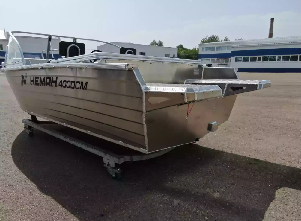Алюминиевая лодка  Неман-400 DCM NEW в Пскове