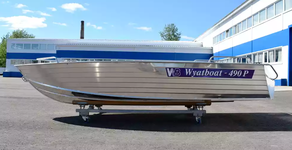 Алюминиевая лодка Wyatboat-490 P в Пскове