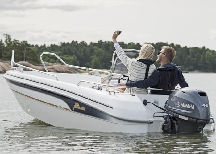 ЛОДОЧНЫЙ МОТОР YAMAHA F40 FETL в Пскове