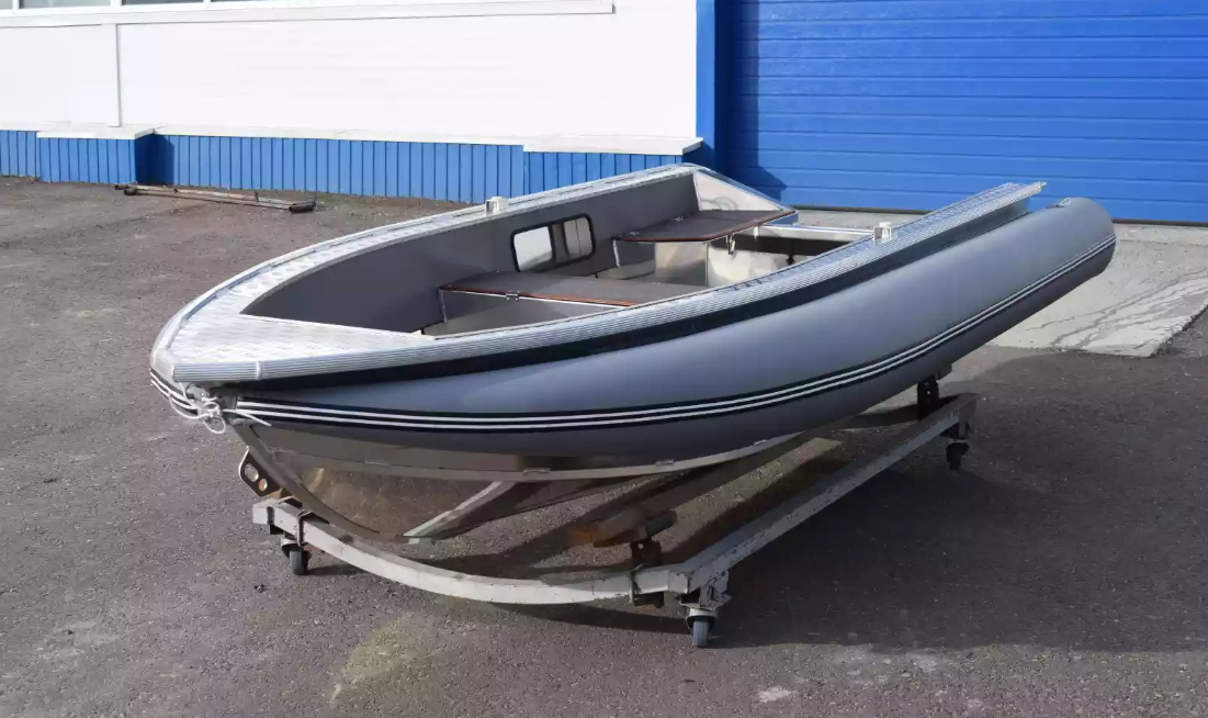 Алюминиевая лодка Wyatboat-370 в Пскове