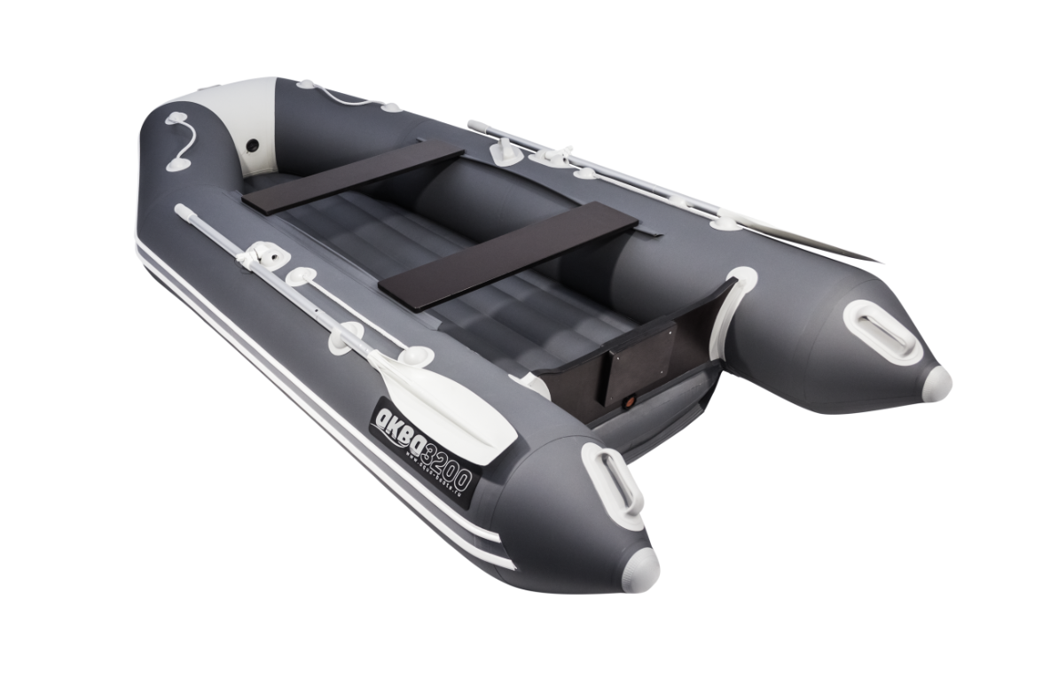 Лодка АКВА 3200 нднд в Пскове