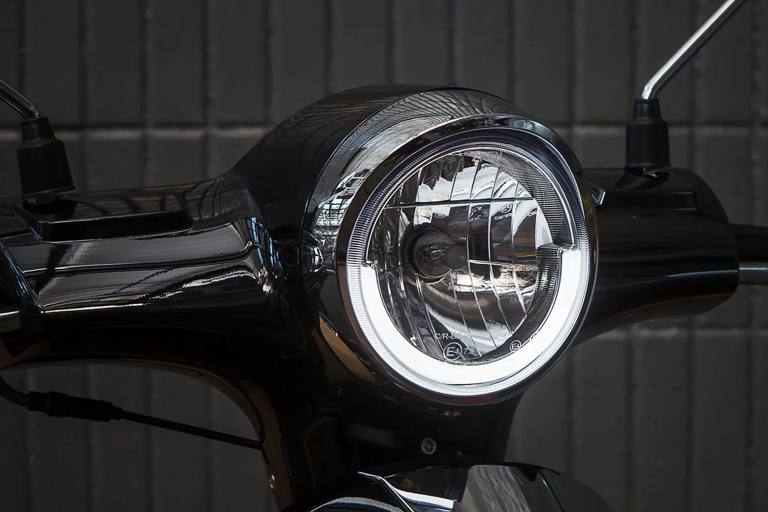 Скутер MINSK Vesna 125 M1NSK в Пскове