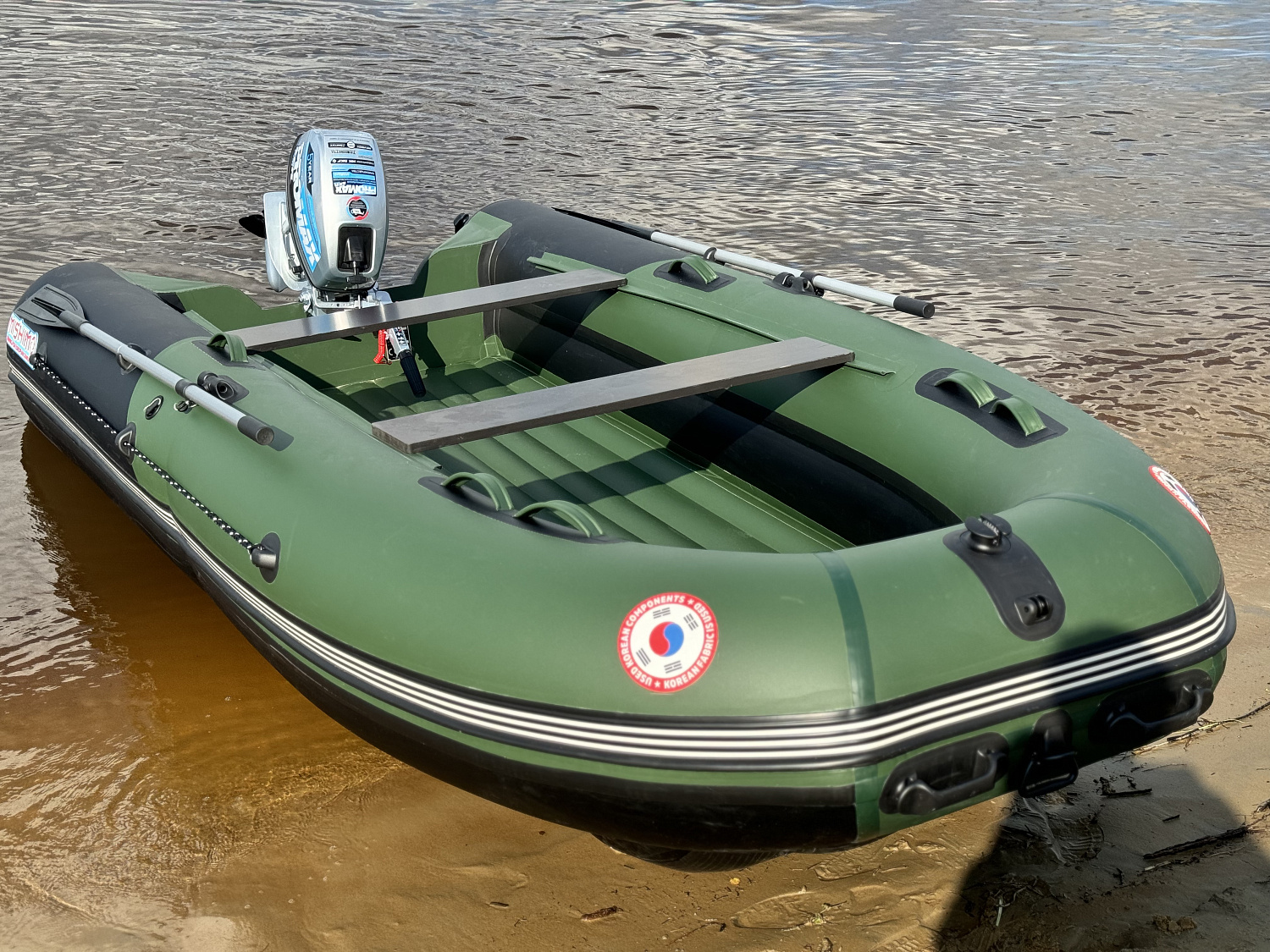 Лодка MISHIMO BIG FLOOR 440 в Пскове