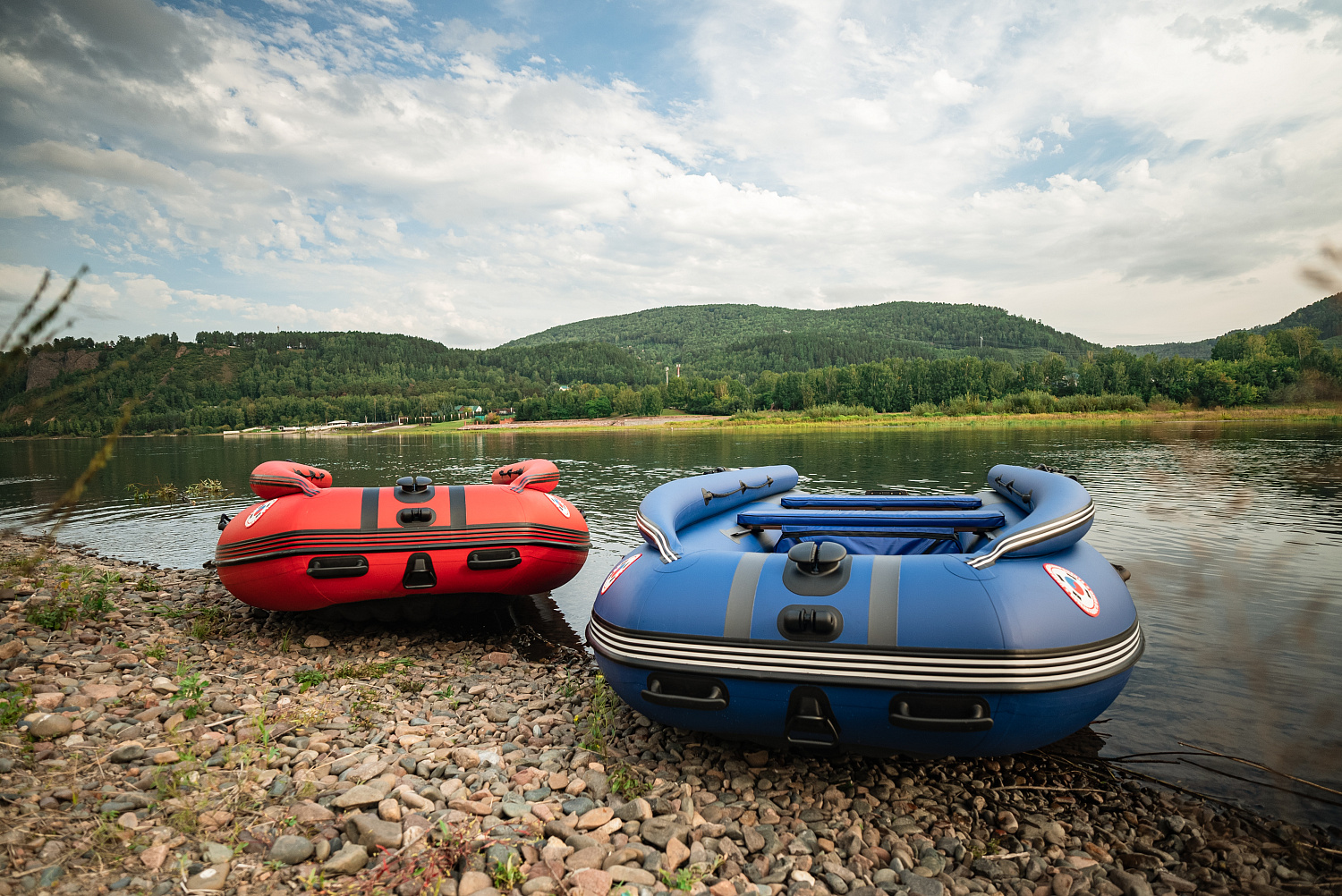 Лодка MISHIMO RIVER FJET PRO 410  под водомет в Пскове