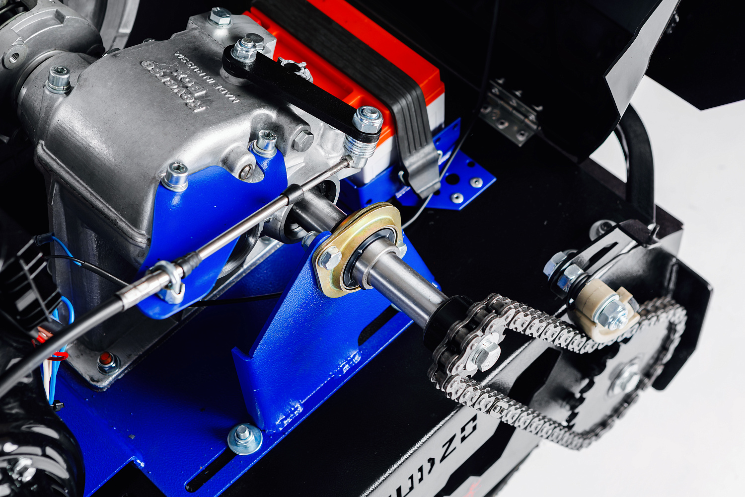 МОТОБУКСИРОВЩИК IKUDZO LONG 2.0 1700/500 EKR15 в Пскове