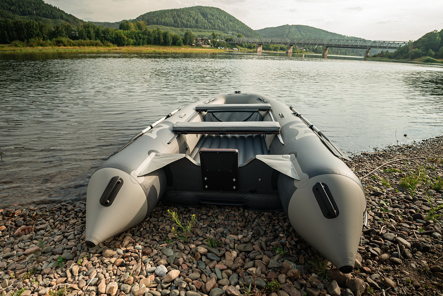 Лодка MISHIMO RIVER JET 390 под водомет в Пскове